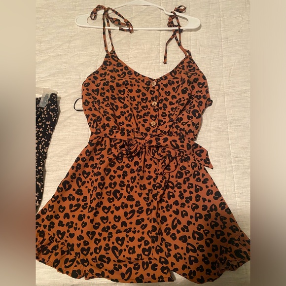 Pants - Cheetah print romper